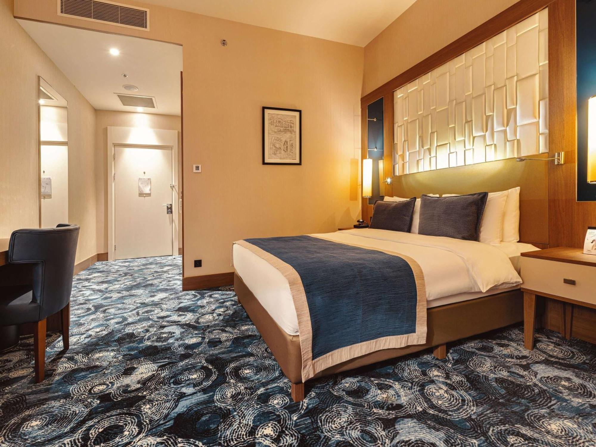Tbilisi Philharmonic Hotel By Mercure エクステリア 写真